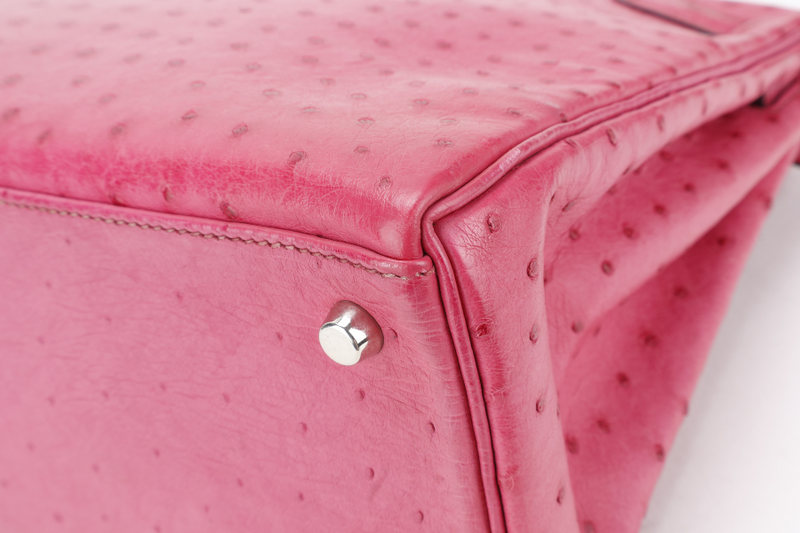 HERMES KELLY 32 RETOURNE FUCHSIA OSTRICH PHW STAMP I (YEAR 2005) WITH STRAPS AND DUST COVER