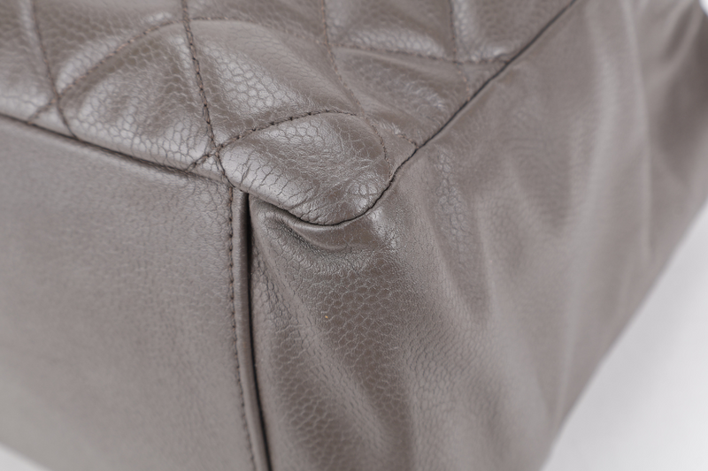CHANEL GRAND SHOPPING TOTE (1503xxxx) GREY CAVIAR LEATHER SILVER HARDWARE WITH CARD NO DUST COVER