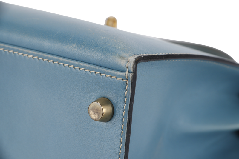 HERMES KELLY 32 STAMP A (YEAR 1997) BLUE JEAN BOX LEATHER GOLD HARDWARE WITH DUST COVER, STRAP , KEYS AND LOCK