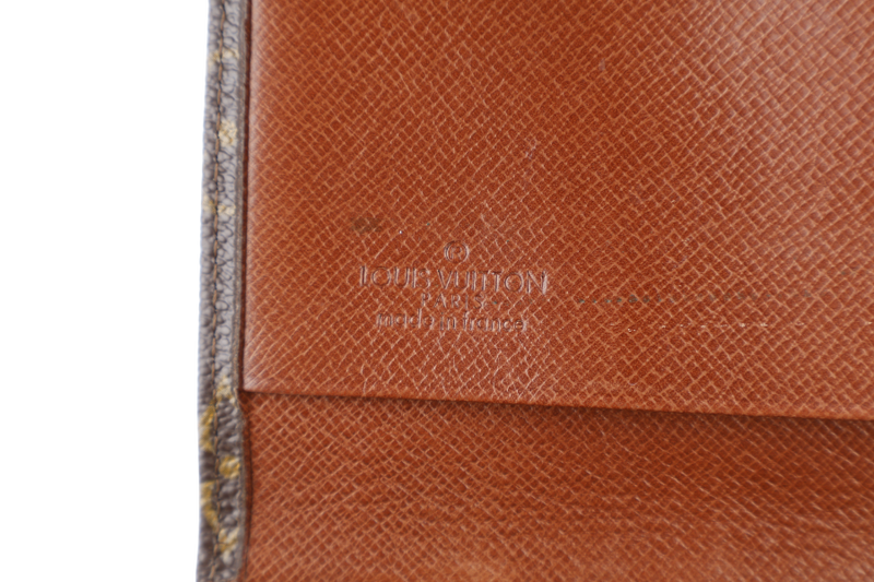 LOUIS VUITTON LAVA 23 POCHETTE MONOGRAM CANVAS GOLD HARDWARE NO DUST COVER