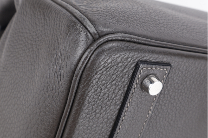 HERMES BIRKIN 40 TOGO LEATHER ETAIN SILVER HARDWARE STAMP K (YEAR 2007) WITH DUST COVER, RAINCOAT, PADLOCK AND KEYS