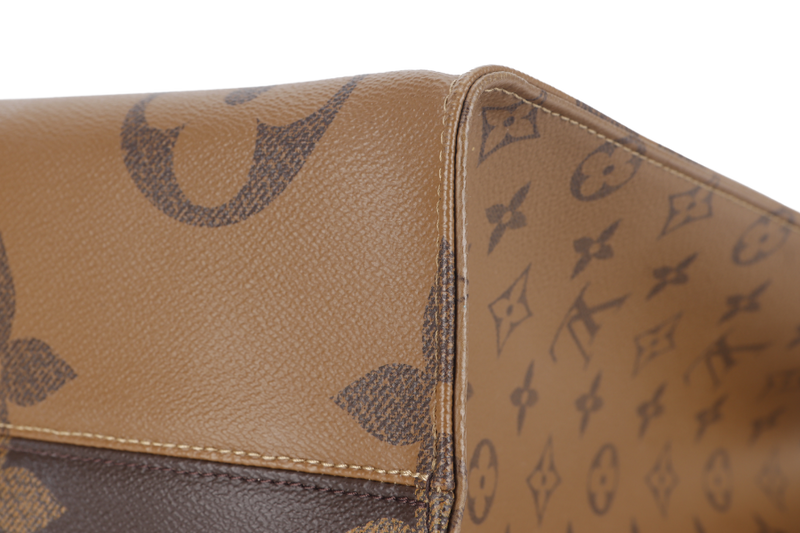 LOUIS VUITTON ONTHEGO GM (M44576) MONOGRAM GIANT CANVAS GOLD HARDWARE WITH DUST COVER AND BOX