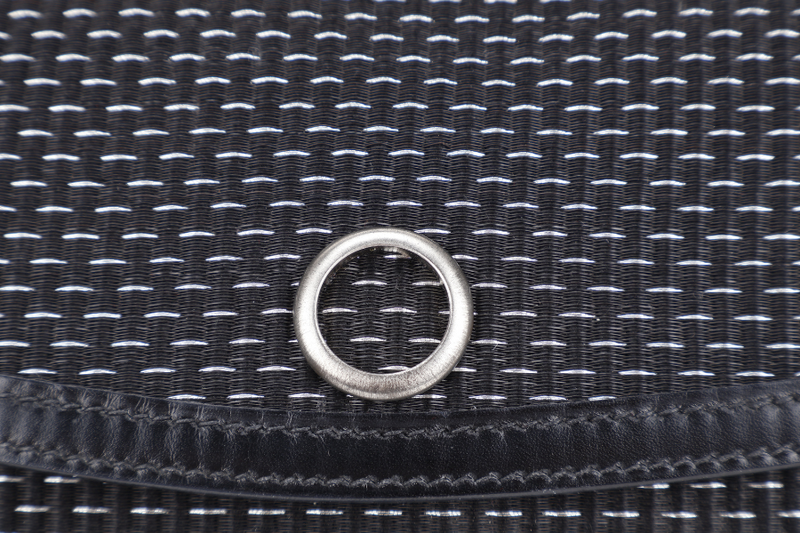 HERMES BLACK CRINOLINE HORSE HAIR RIO CLUTCH SILVER HARDWARE STAMP G SQUARE (YEAR 2003) WITH DUST COVER