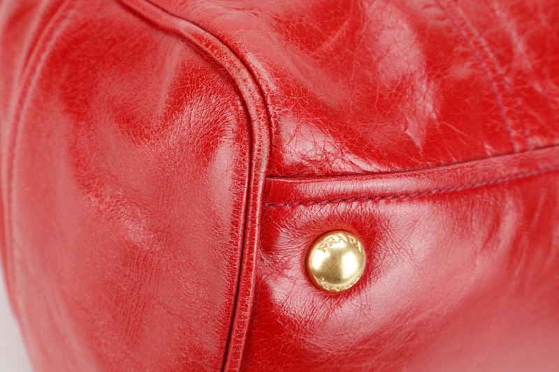 PRADA BR2324 VITELLO SHINE RED MEDIUM SATCHEL LEATHER 2WAYS BAG GOLD HARDWARE WITH CARD AND STRAPS