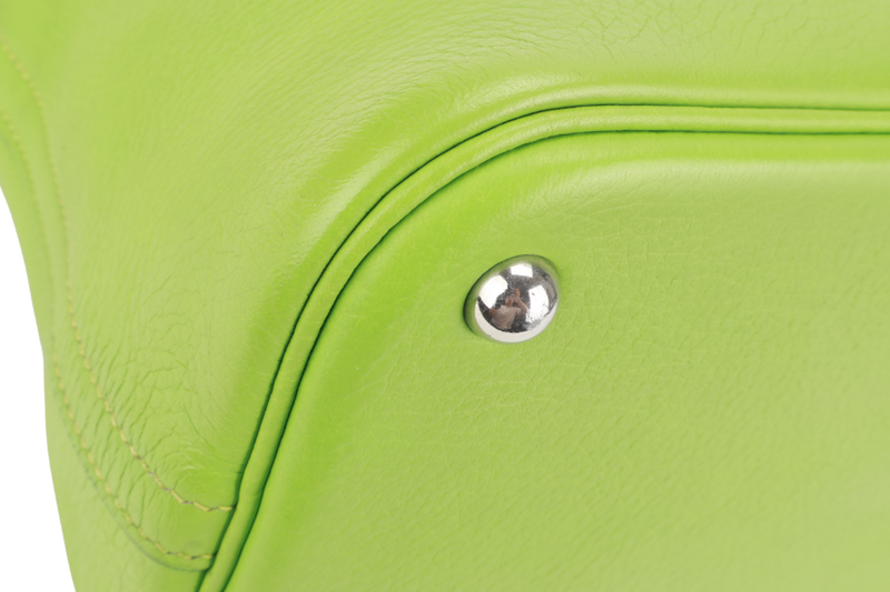 HERMES BOLIDE 35 NANNY GREEN TOGO LEATHER STAMP G SQUARE (YEAR 2003) WITH LOCK&KEYS AND STRAPS NO DUST COVER