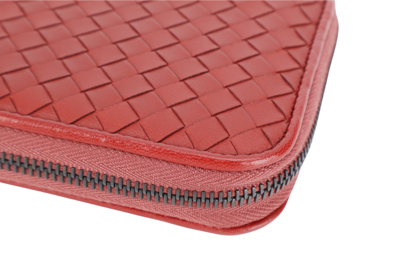 BOTTEGA VENETA INTRECCIATO RED ZIP AROUND WALLET B06817611U WITH DUST COVER AND BOX