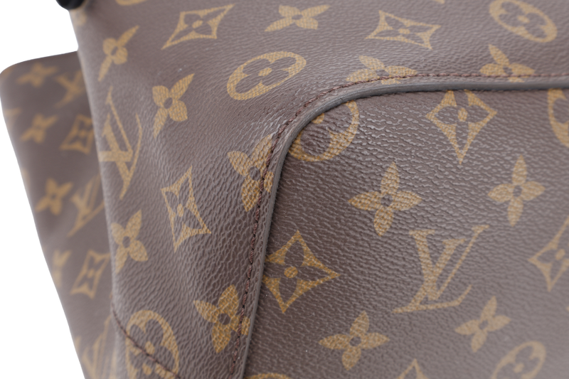 LOUIS VUITTON NEONOE MONOGRAM BLACK TRIM WITH STRAPS AND DUST COVER