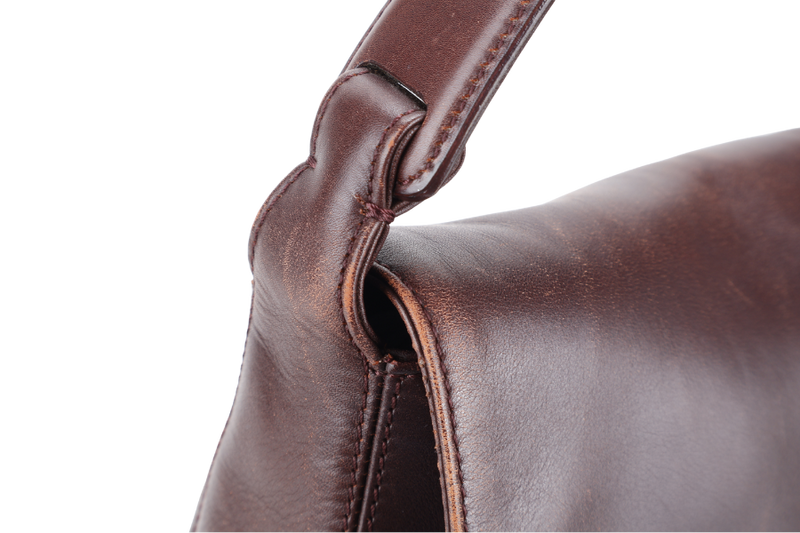 CHANEL VINTAGE DARK BROWN LEATHER HOBO BAG (577xxxx} NO CARD NO DUST COVER