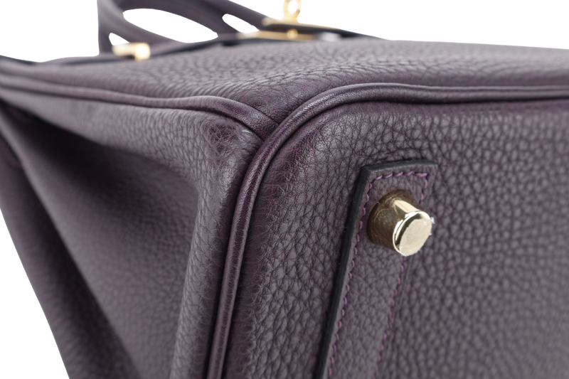 HERMES BIRKIN 25 STAMP T (YEAR 2015) RAISIN COLOR TOGO LEATHER GOLD HARDWARE WITH KEYS, LOCK AND DUST COVER