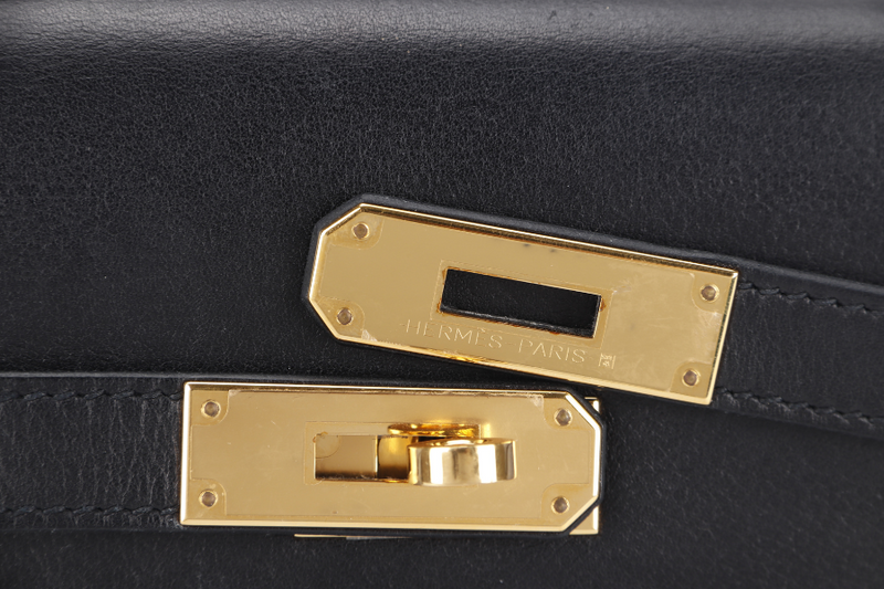 HERMES KELLY DEPECHES POUCH 25 STAMP U (YEAR 2022) BLACK EVERCOLOR LEATHER GOLD HARDWARE