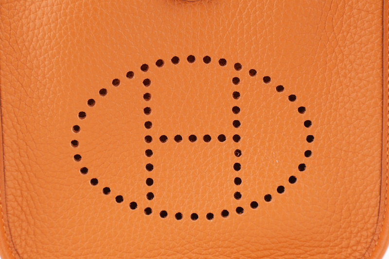 HERMES MINI EVELYNE ORANGE COLOR CLEMENCE LEATHER WITH GOLD HARDWARE STAMP B (YEAR 2023) WITH STRAPS, DUST COVER AND BOX