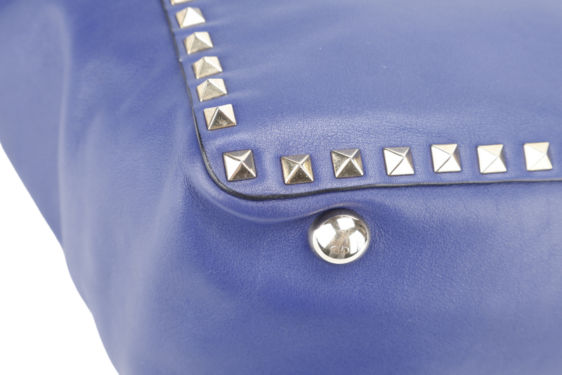 VALENTINO VITELLO SMALL ROCKSTUD BLUE LEATHER TOTE BAG WITH GOLD HARDWARE WITH STRAPS AND DUST COVER