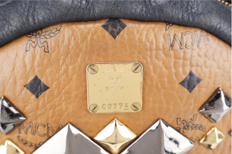 MCM VISETOS STUDDED BROWN MEDIUM LARGE BACKPACK SILVER HARDWARE NO DUST COVER
