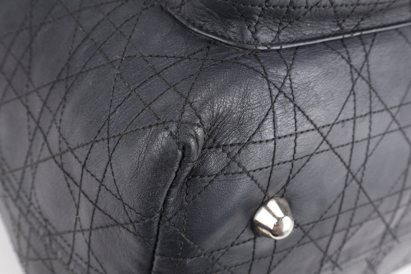 CHRISTIAN DIOR SHOULDER BAG (03-BM-1014) BLACK CANNAGE PATTERNED LEATHER SILVER HARDWARE NO DUST COVER