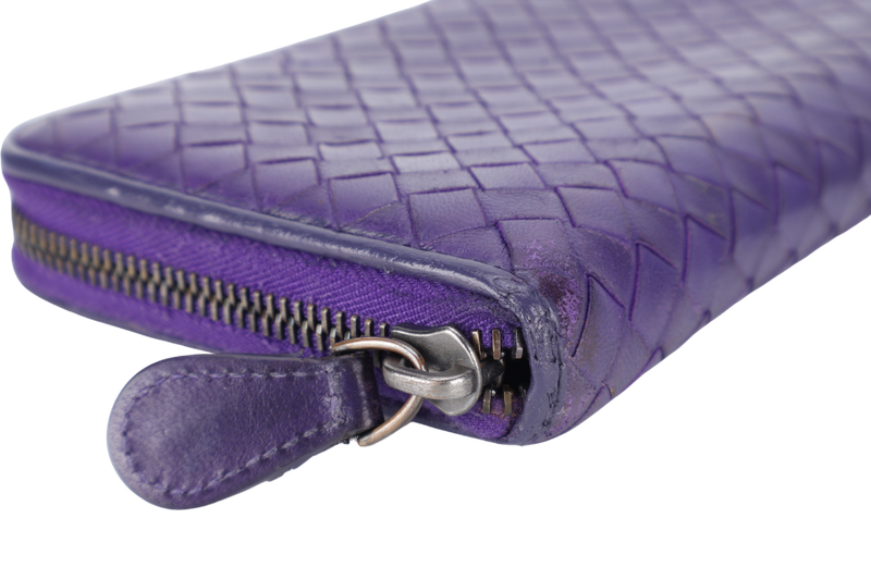 BOTTEGA VENETA LONG WALLET INTRECCIATO PURPLE LEATHER GOLD HARDWARE WITH DUST COVER AND BOX