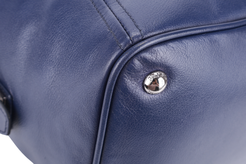 PRADA BR4998 BLUE LARGE LEATHER BOSTON BAG SILVER HARDWARE WITH KEYS & LOCK NO DUST COVER
