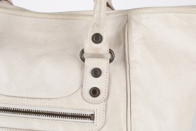 BALENCIAGA SUNDAY CITY LIGHT CREAM LAMBSKIN LEATHER NO DUST COVER
