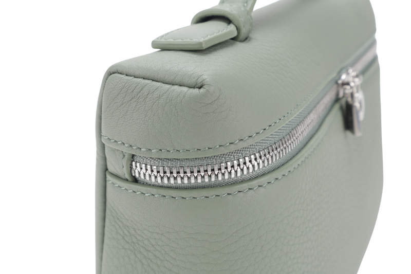 LORO PIANA EXTRA POCKET L19 GRAINED CALFSKIN SAGE BRUSH LEAVES (5OUB) COLOR SILVER HARDWARE WITH DUST COVER AND BOX