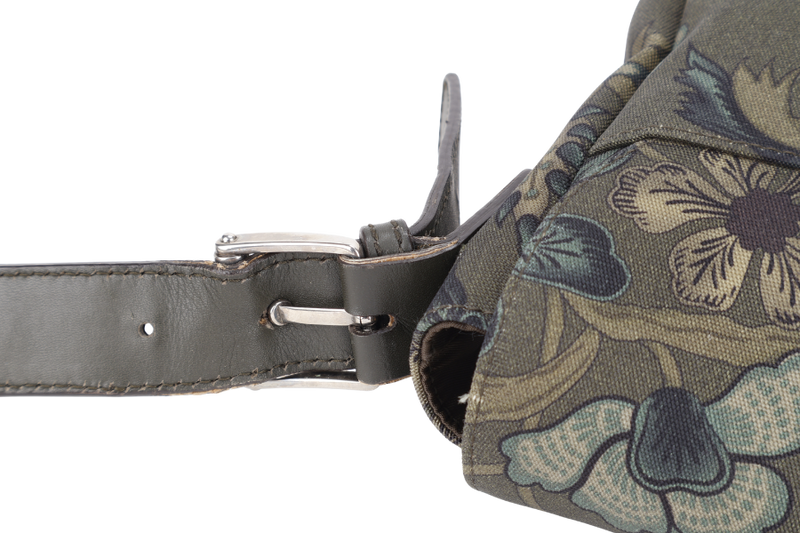 GUCCI FLORAL PRINT GREEN CANVAS MESSENGER BAG SILVER HARDWARE NO DUST COVER