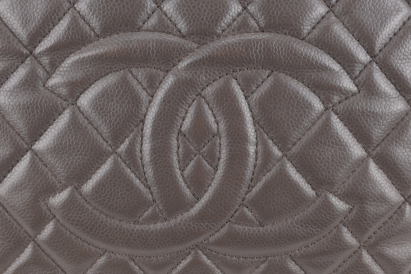 CHANEL GRAND SHOPPING TOTE (1503xxxx) GREY CAVIAR LEATHER SILVER HARDWARE WITH CARD NO DUST COVER