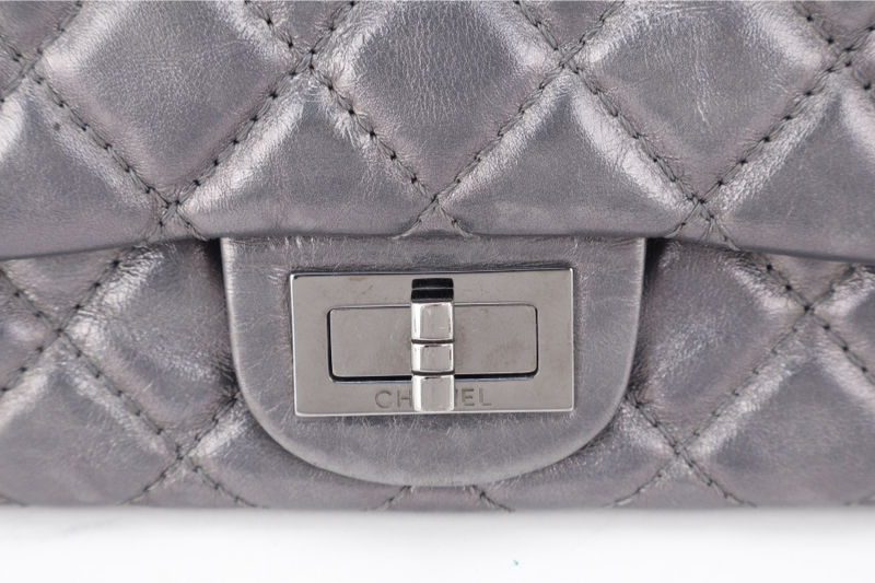 CHANEL REISSUE ACCORDION FLAP BAG (1251xxxx) SILVER METALLIC DISTRESSED LEATHER SILVER HARDWARE WITH DUST COVER