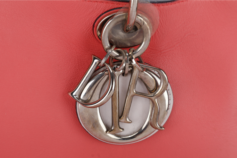 CHRISTIAN DIOR DIORSSIMO TRI COLOR LAMBSKIN BAG SILVER HARDWARE (09-MA-1112) WITH POUCH, STRAPS AND DUST COVER
