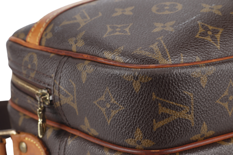 LOUIS VUITTON REPORTER PM (M45254) MONOGRAM CANVAS GOLD HARDWARE WITH DUST COVER