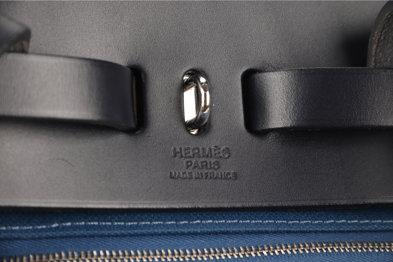 HERMES HERBAG A DOS ZIP RETOURNE TILT STAMP Z (2021) NAVY BLUE TOILE CANVAS & BLACK HUNTER LEATHER PALLADIUM HARDWARE STAMP Z (2021) WITH LOCK&KEYS, POUCH, DUST COVER AND BOX