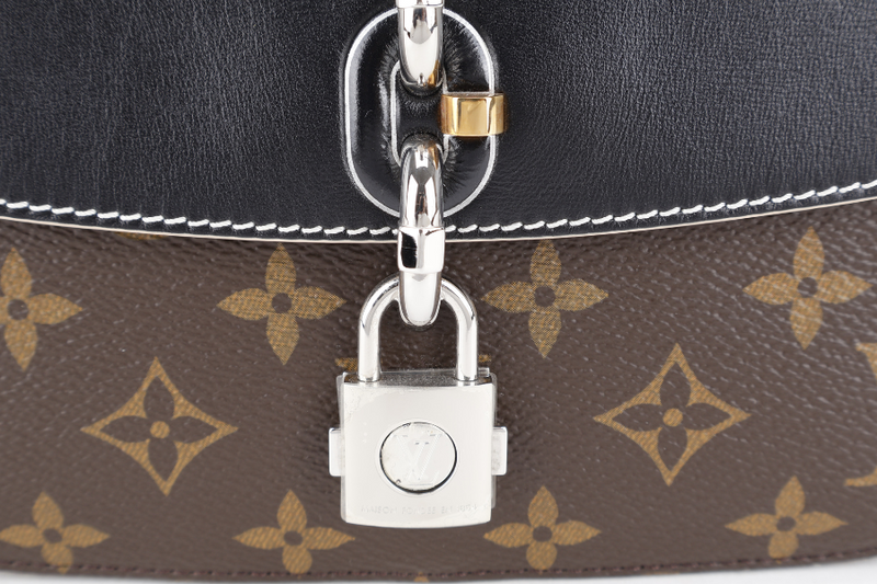 LOUIS VUITTON M44115 CHAIN IT BLACK CALFSKIN x MONOGRAM SILVER HARDAWARE, GOLD HARDWARE WITH STRAPS AND DUST COVER