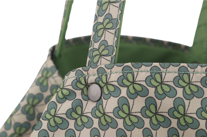 BOTTEGA VENETA REVERSIBLE TOTE (547380) ALOEMINT GREEN LEATHER WITH BUTTERFLY PATTERN WITH DUST COVER