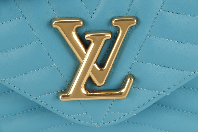 LOUIS VUITTON NEW WAVE CHAIN BAG MM (M51946) BLUE CALFSKIN GOLD HARDWARE NO DUST COVER