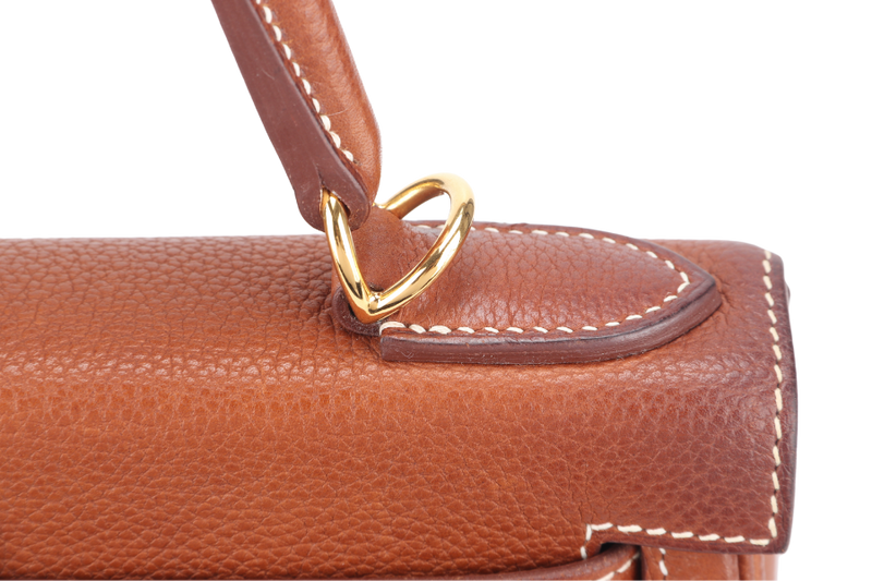 HERMES KELLY 28 FAUVE BARENIA FAUBOURG GOLD HARDWARE STAMP Z (YEAR 2021) WITH KEYS, LOCK, STRAPS, RAINCOAT AND DUST COVER