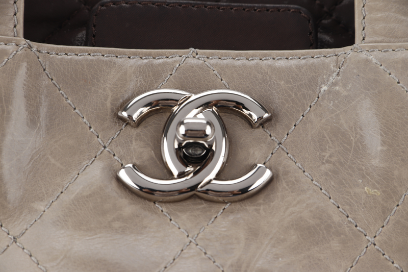 CHANEL TWO WAY TOTE BAG (12995xxxx) GREY MEDIUM EDGE CALFSKIN SILVER HARDWARE NO DUST COVER