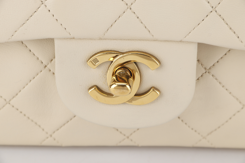 CHANEL VINTAGE CLASSIC FLAP MEDIUM BEIGE LAMBSKIN GOLD HARDWARE (300xxxx) NO CARD AND NO DUST COVER