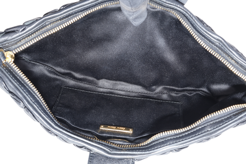 MIU MIU BLACK CLUTCH PLISSE LEATHER GOLD HARDWARE WITH DUST COVER