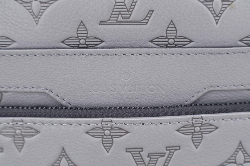 LOUIS VUITTON M46603 TRIO MESSENGER GREY MONOGRAM SHADOW BHW WITH DUST COVER
