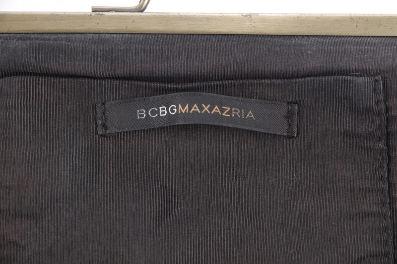 BCBG MAXAZRIA BLACK DINNER BAG WITH DUST COVER