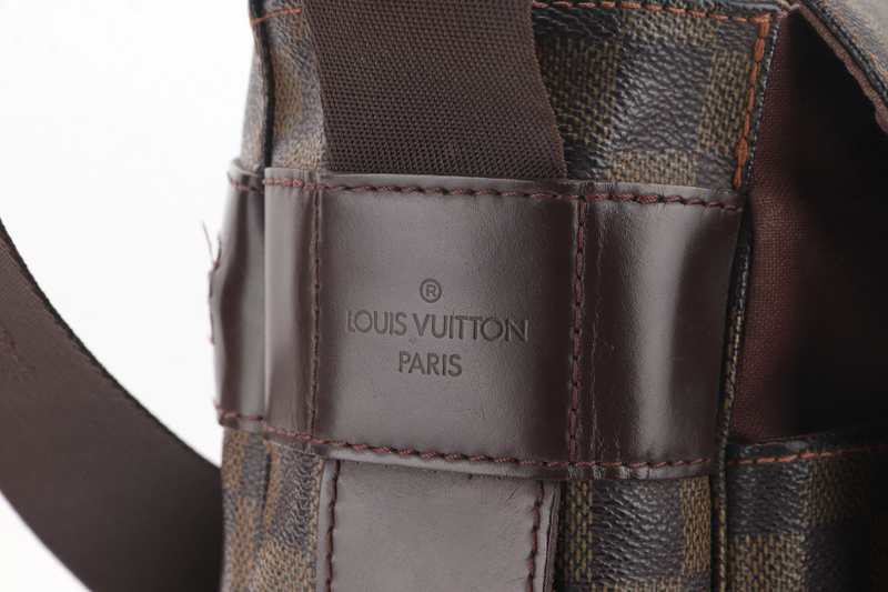 LOUIS VUITTON DAMIER EBENE MESSENGER BAG GOLD HARDWARE NO DUST COVER