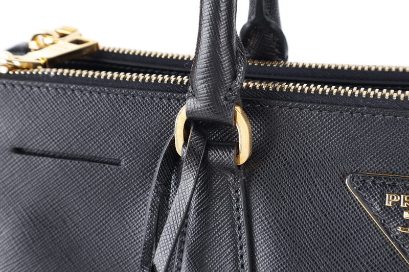 PRADA BN1786 DOUBLE ZIP TOTE BAG BLACK SAFFIANO LUX LEATHER GOLD HARDWARE WITH DUST COVER AND CARD