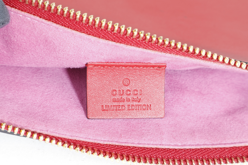 GUCCI BOSCO GG SUPREME CANVAS CLUTCH BAG, PINK, BEIGE AND RED WITH DUST COVER AND BOX