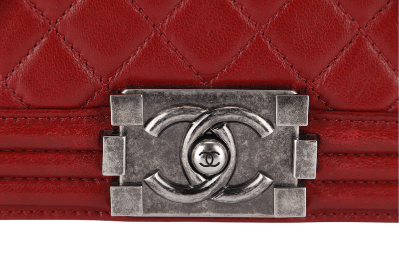 CHANEL LEBOY LARGE RED LAMBSKIN LEATHER RUTHENIUM HARDWARE (1837xxxx) WITH CARD AND DUST COVER