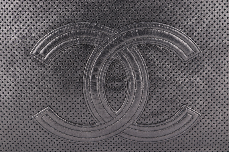 CHANEL RODEO DRIVE (1213xxxx) BLACK PERFORATED LEATHER SILVER HARDWARE WITH CARD AND DUST COVER