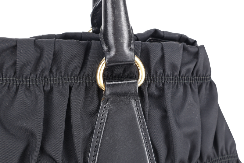 PRADA B1789M TESSUTO GAUFRE BLACK NYLON WITH CARD, STRAPS AND DUST COVER