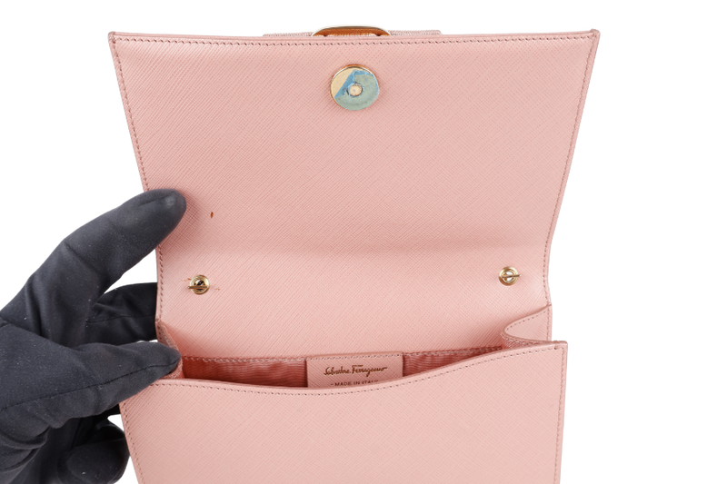 SALVATORE FERRAGAMO VARA CHAIN SHOULDER BAG PINK LEATHER GOLD HARDWARE NO DUST COVER