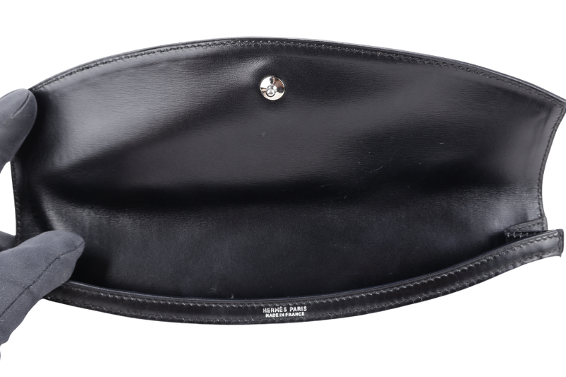 HERMES BLACK CRINOLINE HORSE HAIR RIO CLUTCH SILVER HARDWARE STAMP G SQUARE (YEAR 2003) WITH DUST COVER