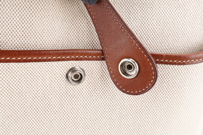 HERMES EVELYN PM STAMP SQUARE K (YEAR 2007) TOILE x BARENIA LEATHER WITH STRAP AND DUST COVER