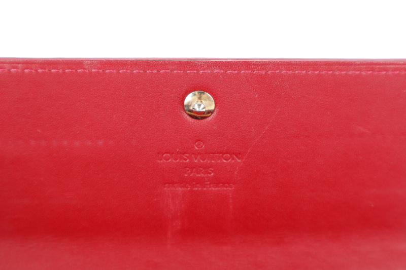 LOUIS VUITTON MONOGRAM VERNIS SARAH WALLET RED WITH DUST COVER