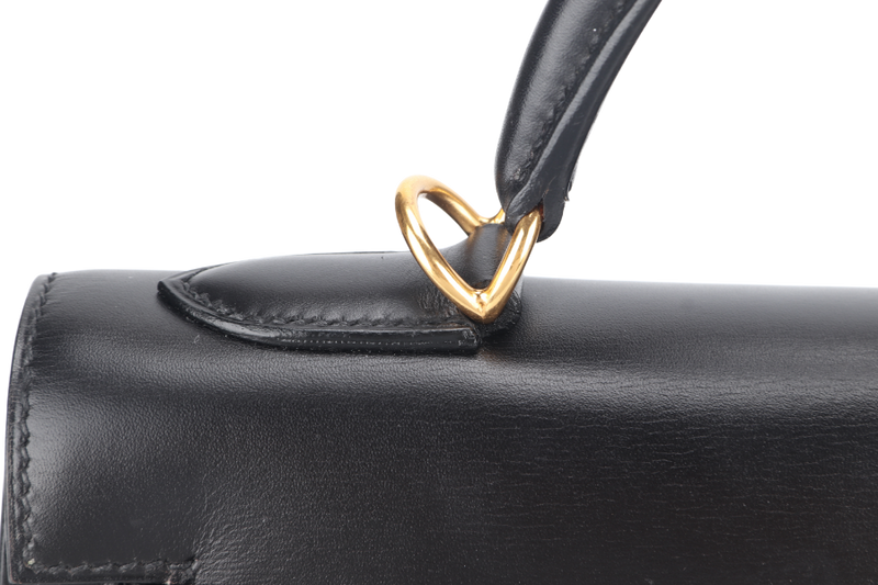 HERMES KELLY 32 SELLIER STAMP E (YEAR 2001) BLACK BOX LEATHER GOLD HARDWARE WITH KEYS, STRAPS AND DUST COVER (NO LOCK)