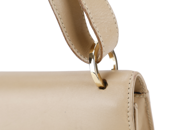 SALVATORE FERRAGAMO GANCINI SHOULDER BAG BEIGE LEATHER GOLD HARDWARE WITH DUST COVER