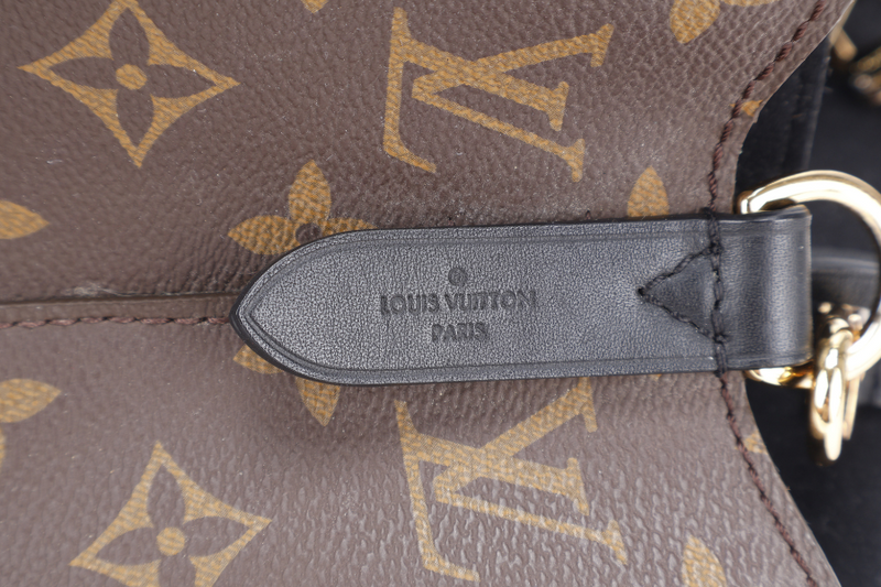 LOUIS VUITTON NEONOE MONOGRAM BLACK TRIM WITH STRAPS AND DUST COVER
